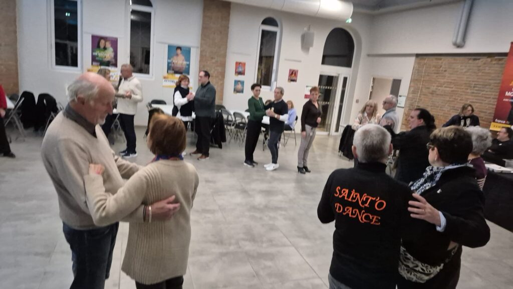 L'association SAINT'O DANCE lors du TELETHON 2025.